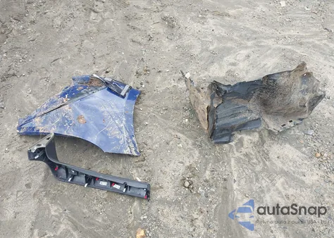 2025 Toyota Camry Se z USA, uszkodzony, nr VIN 4T1DAACK3SU082475